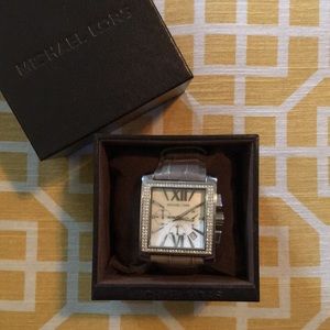 Michael Kors Uptown Glam Gia Watch